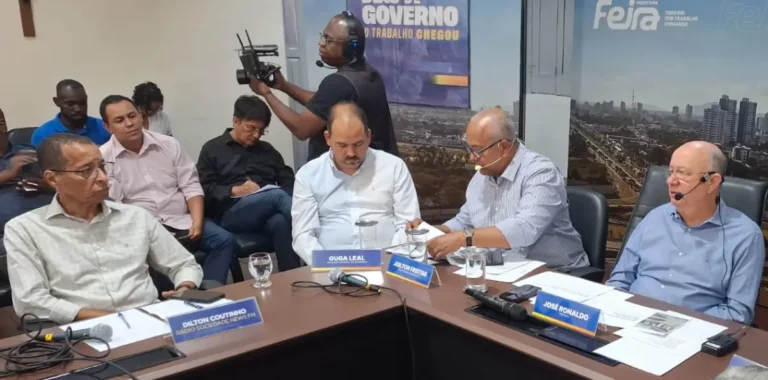 gQniXAUI-100-dias-do-governo-de-Jose-Ronaldo-Dilton-Coutinho-ft-paulo-jose-acorda-cidade