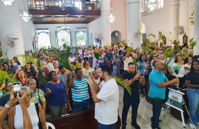 nTwoovvA-Domingo-de-Ramos-ft-ed-santos-acorda-cidade4