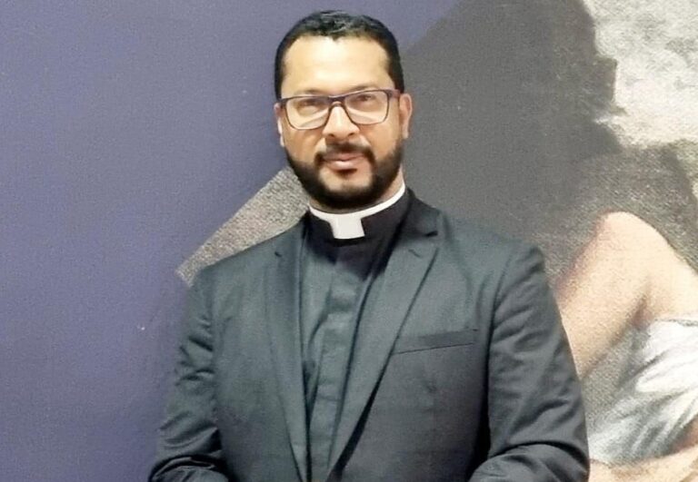 padre-Gerson-fala-da-morte-do-papa-francisco-1