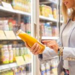 produto-suco-industrializado-bebiba-supermercado-compra-mulher-foto-agencia-Einstein