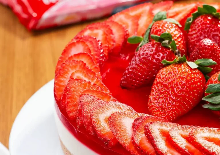 uMwcVift-Cheesecake-de-Morango