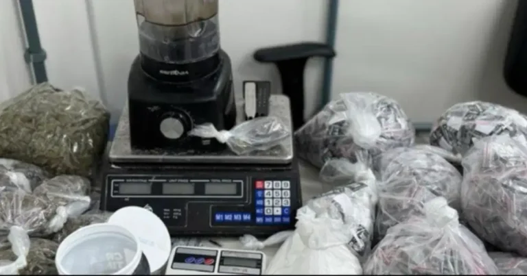 5V7I6pdk-Laboratorio-de-drogas-em-Salvador