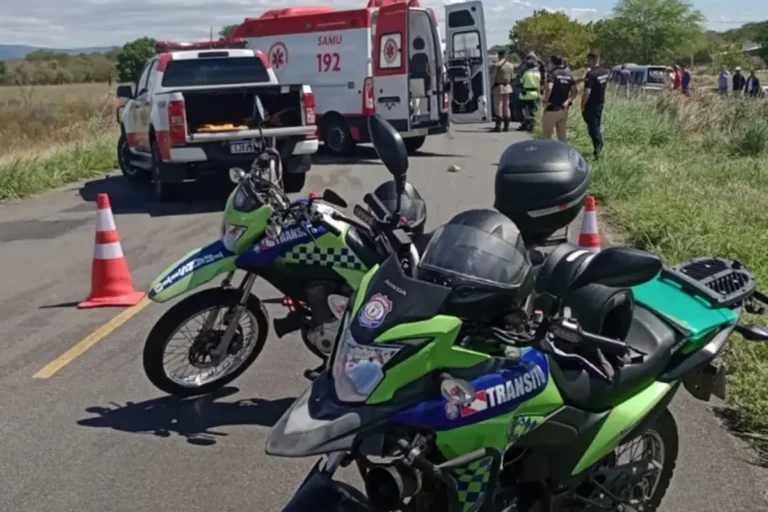 5XCtIysn-9304-achei-sudoeste-acidente-mata-tres-pessoas-na-br030-em-guanambi
