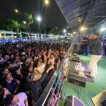 Jovem-Dex-leva-o-trap-a-Micareta-de-Feira-e-emociona-o-publico-com-show-potente
