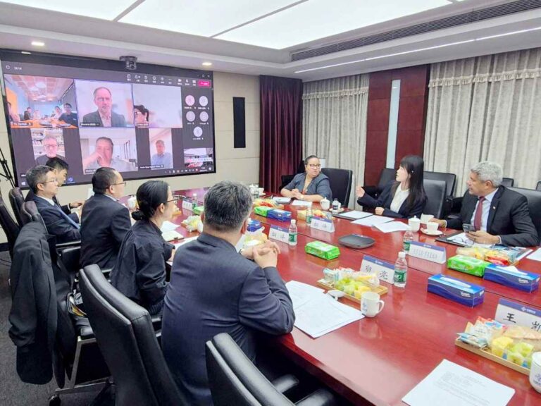Na-China-governador-se-reune-com-acionistas-da-Concessionaria-Ponte-Salvador-Itaparica