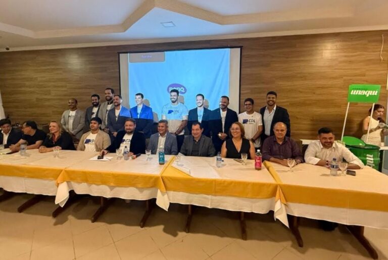 Nova-diretoria-da-CDL-Jovem-Fsa