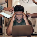 PWjtkbiX-trabalho-burnout