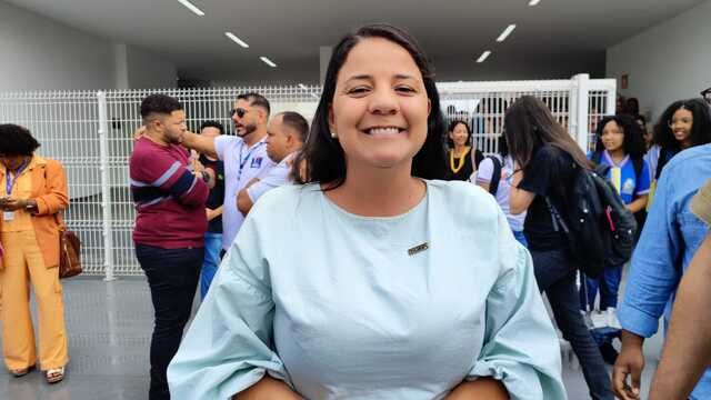 Rowenna-Brito-secretaria-de-educacao_ed-santos_acorda-cidade