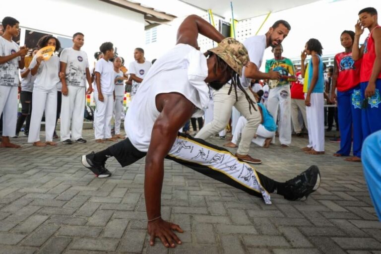SEC-inicia-cadastramento-de-oficineiros-para-Projeto-Capoeira-nas-Escolas-