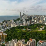 Vi9kvwIG-Mercado-Imobiliario-pexels-leonardodourado-16842369