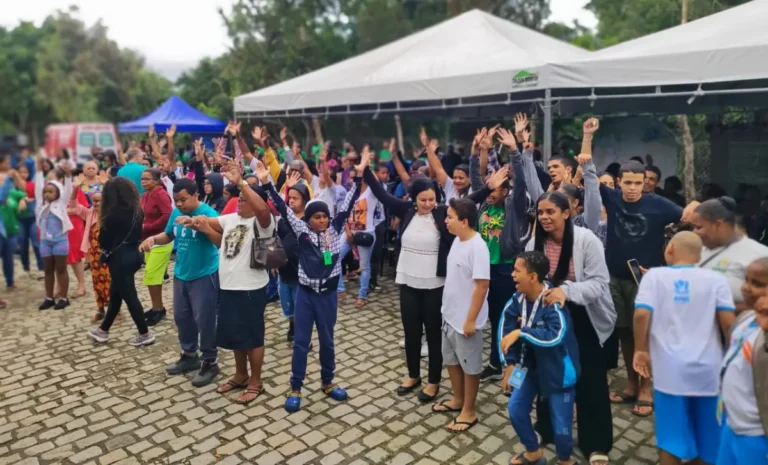 bQrACcmJ-Semana-Cultural-da-Familia-Apaiana-ft-ed-santos-acorda-cidade2