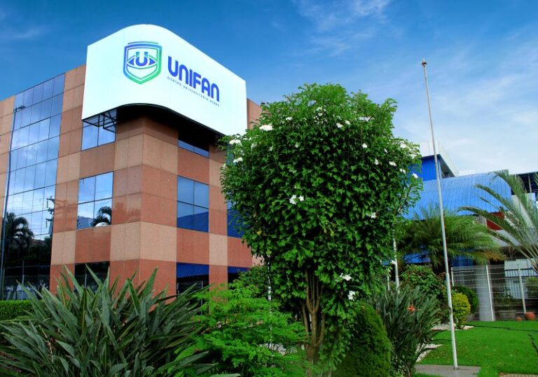 dRrdvm9W-Unifan-centro-universitario-nobre-em-Feira-de-Santana-foto-divulgacao