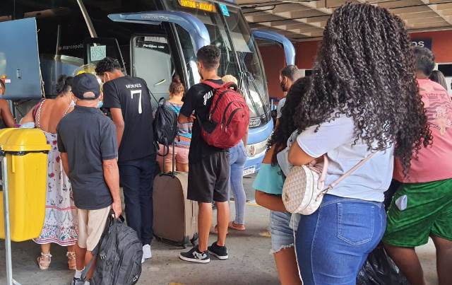 foto-paulo-jose-acorda-cidade-rodoviaria-cheia