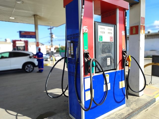 posto-de-combustivel-ft-Ed-Santos