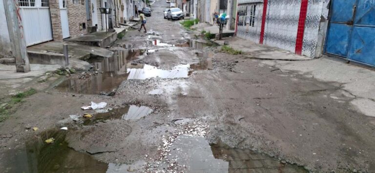ruasaomartins_queimadinha_buracos_fotopaulojose_acordacidade