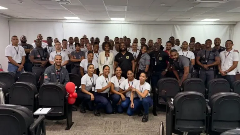 sGCiuij3-agentes-do-metro-recebem-capacitacao