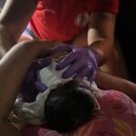Bebe-nasce-em-quartel-do-Corpo-de-Bombeiros