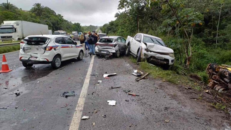Engavetamento-Foto-Policia-Rodoviaria-Federal-1-1