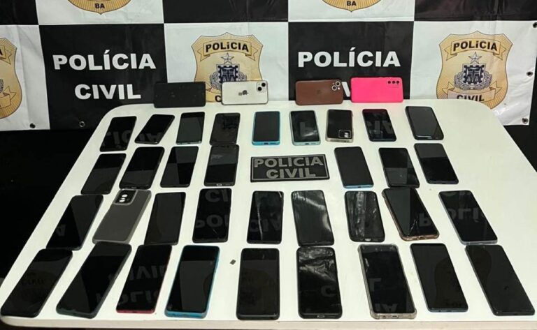 Policia-Civil-recupera-36-celulares-furtados-durante-o-Sao-Joao-de-Cruz-das-Almas