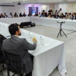 Reuniao-110625