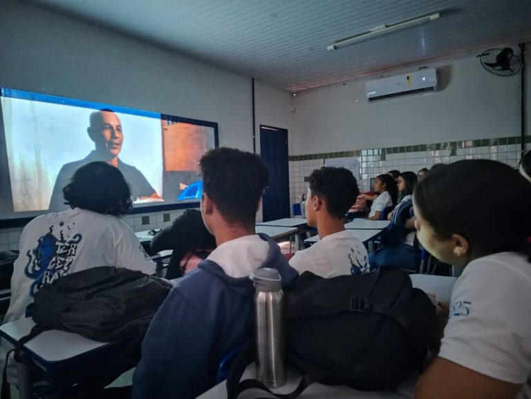 projeto-Cineclube-Cinema-de-Corda-01