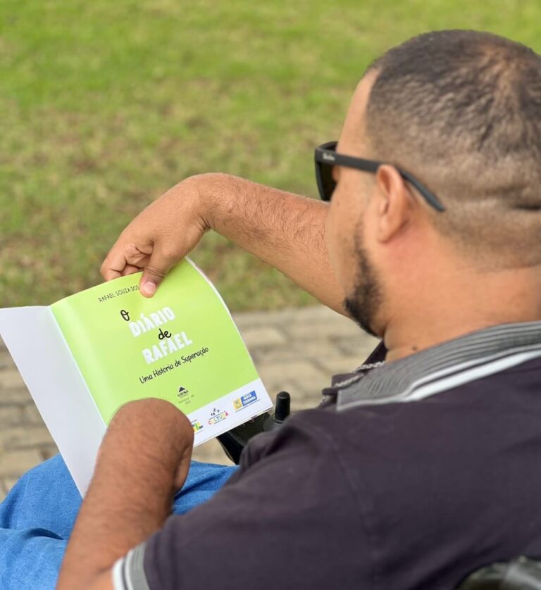 rafaelsouza_escritor_paraliciacerebral_acervopessoal_3
