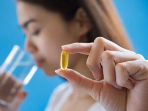 vitamina-comprimido-capsula-foto-freepik