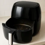 A-mistura-que-aprendi-no-TikTok-deixou-minha-air-fryer-como-nova-2