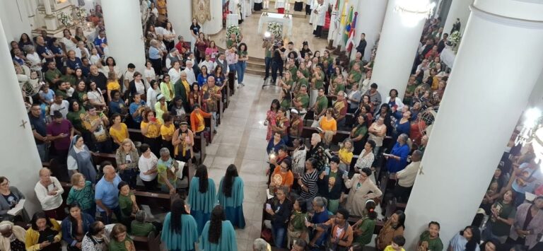 Abertura-do-Novenario-de-Senhora-Santana-foto-Paulo-Jose-Acorda-Cidade-13