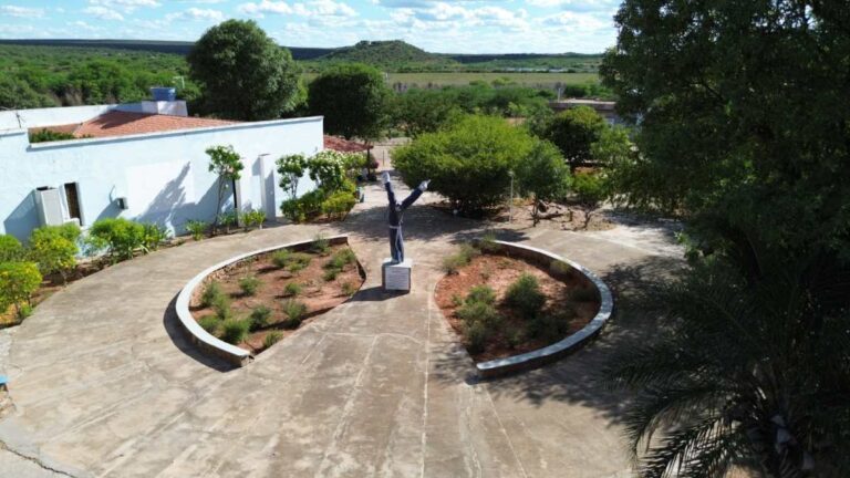 Casa-do-Governo-leva-programacao-especial-de-arte-cultura-e-lazer-na-5a-edicao-especial-da-Flican