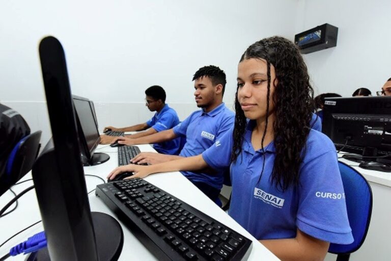 Curso-Tecnico-Senai-Foto-Valter-Pontes-Coperphot