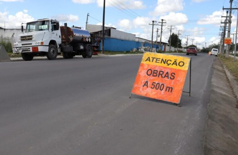SDE-apresenta-avancos-na-requalificacao-do-CIS-durante-reuniao-no-Centro-das-Industrias-de-Feira-de-Santana3