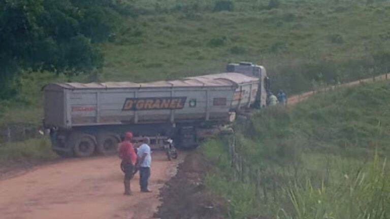 carreta-quebra-maragogipe-foto-reproducao-diario-de-noticias