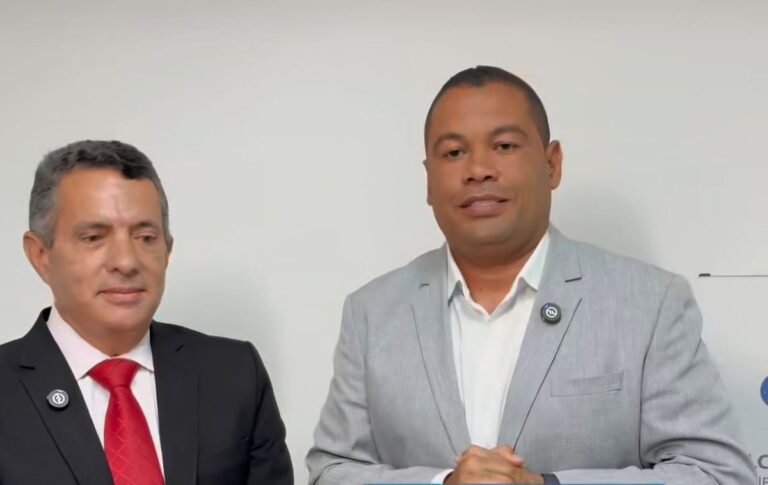 prefeito-de-Maragogipe-Valnicio-Armede-PP-e-do-vice-prefeito-Adhemar-Novaes-PP