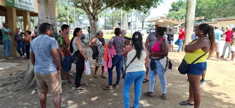 Ambulantes-criticam-desorganizacao-no-cadastramento-do-comercio-informal-para-46a-Expofeira