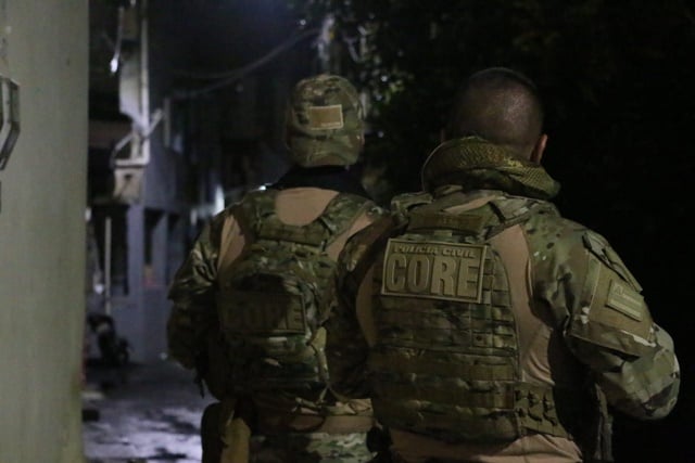 Cinco-criminosos-envolvidos-com-trafico-e-homicidios-sao-presos-pela-Operacao-Duplo-X-Foto-Alberto-Maraux