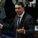 Flavio-Bolsonaro-Foto-Fabio-Rodrgues-Pozze-Agencia-Brasil