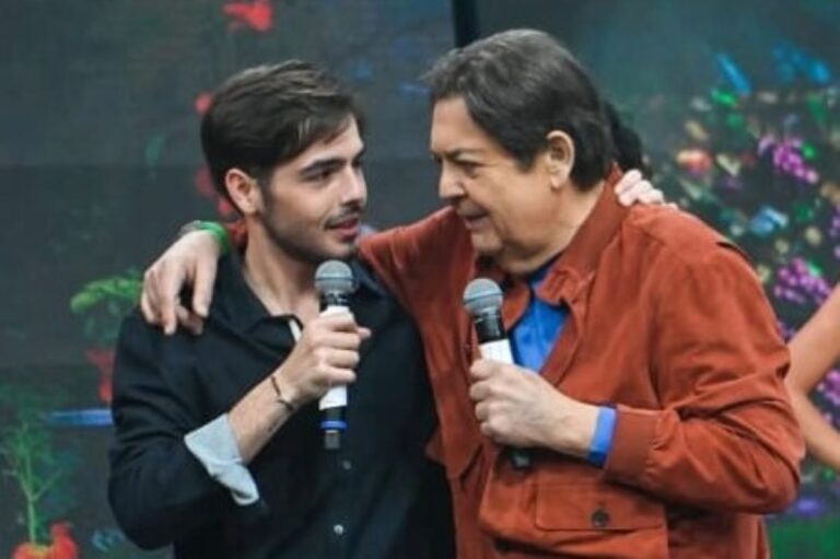 Joao-Silva-e-o-pai-Faustao-070825-1