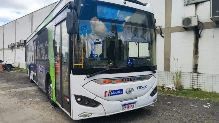 Oficina-de-Eletromobilidade-no-Transporte-Publico-ft-ed-santos-acorda-cidade
