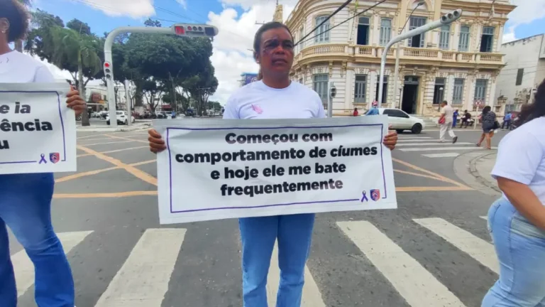 Operacao-da-Policia-Militar-Tenda-Lilas-ft-ed-santos-acorda-cidade-1