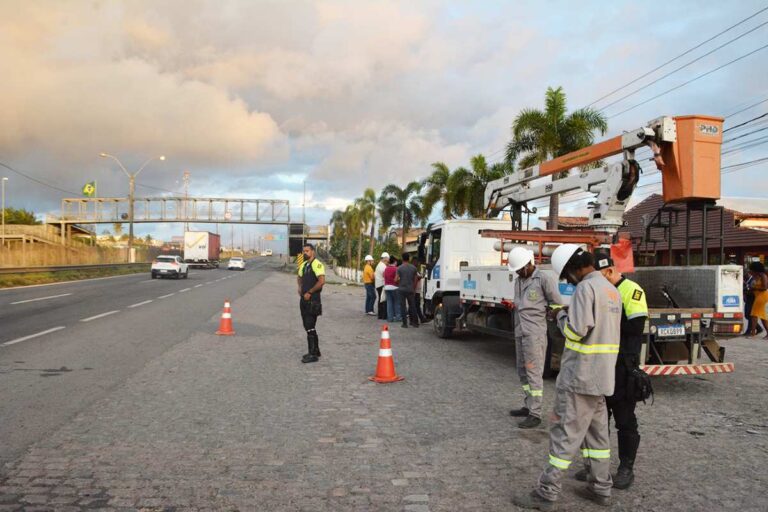 Prefeito-Ordem-de-Servico-Iluminacao-Fotos-Washington-Nery-15-08-25-14