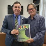 Prefeitura-entrega-a-Camara-Municipal-o-projeto-do-Plano-Plurianual-2026-2029
