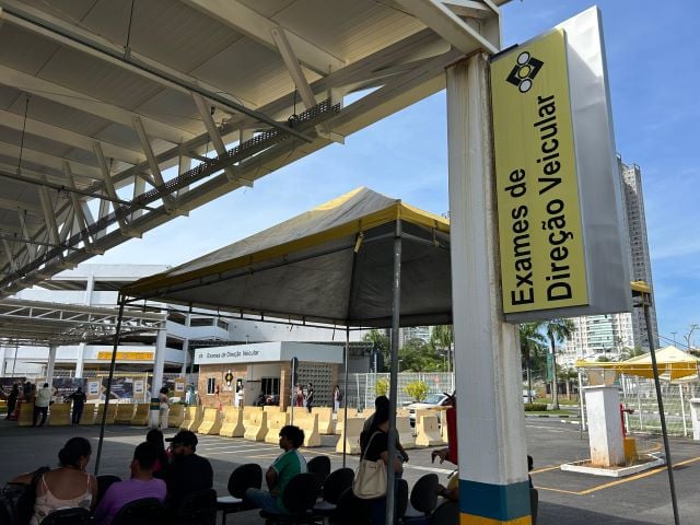 autoescola-exames-de-direcao-foto-Detran-salvador