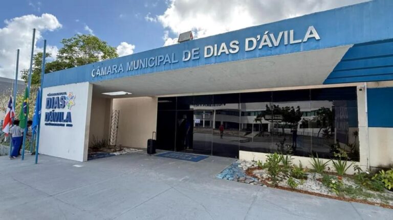 camara-municipal-dias-davila-reproducao-site-mais-regiao