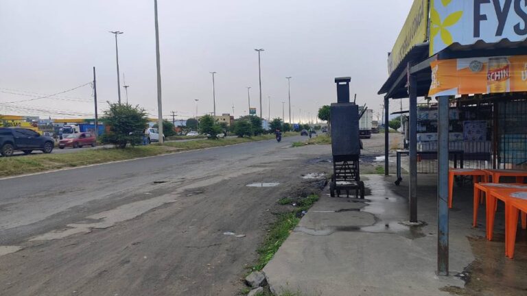 comerciantes-do-anel-de-contorno-foto-ed-santos-acorda-cidade-2