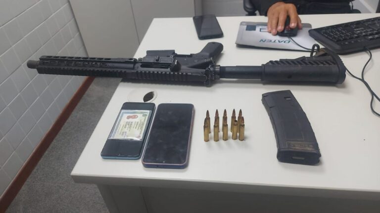 fuzil-apreendido-em-Feira