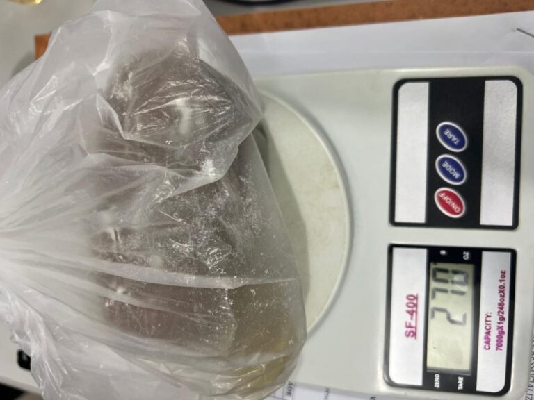 gestante-com-drogas-nas-partes-intimas