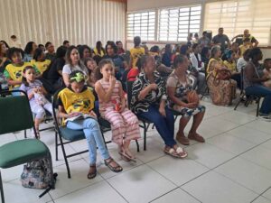 maos-que-ajudam-foto-ney-silva-acorda-cidade