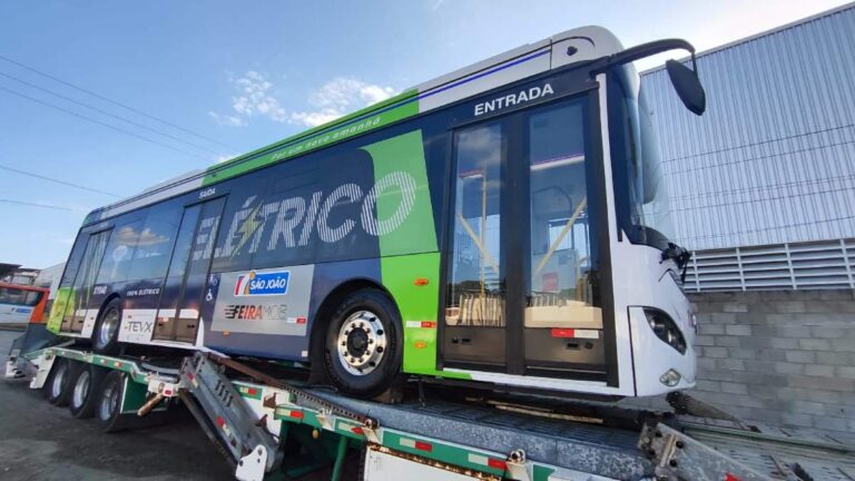onibus-eletrico-foto-ed-santos-acorda-cidade-12