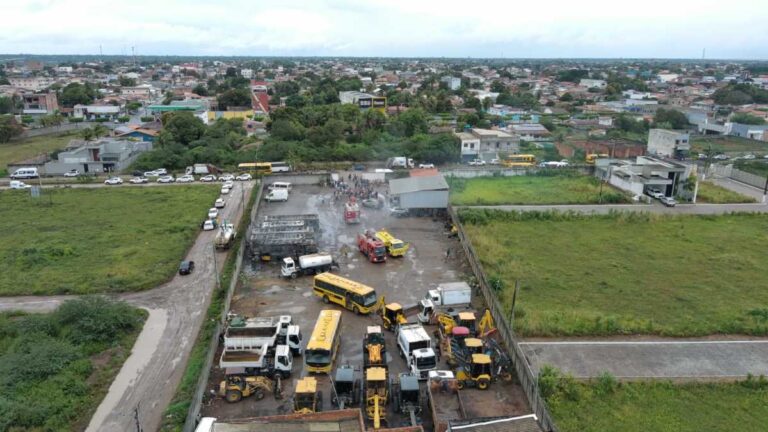 santo-estevao-incendio-onibus-escolares-1